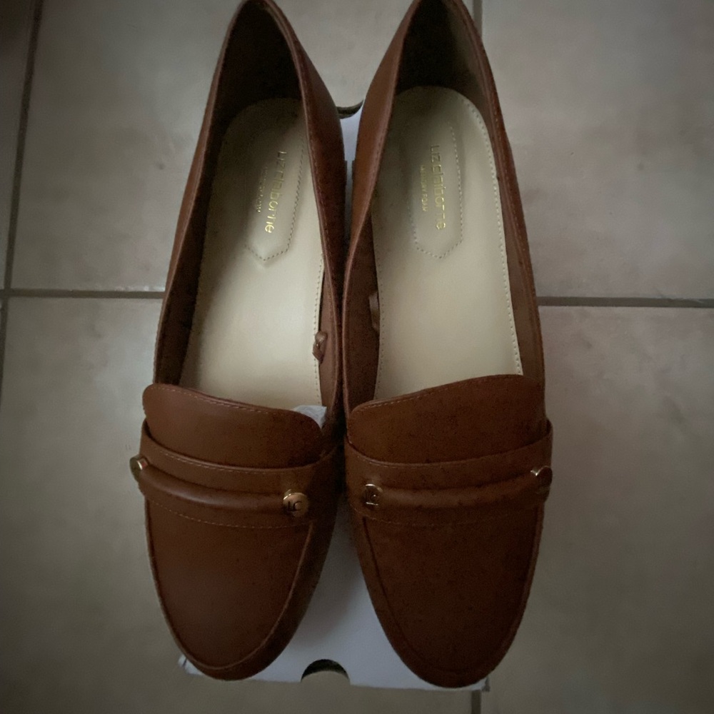 Liz Claiborne Flats